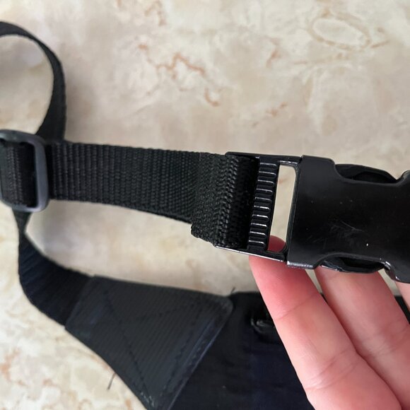 VTG Sasson Black Nylon Adjustable Belt Bag Fanny Pack - Picture 7 of 8